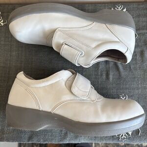 Apex Womens Single Strap Bone Leather Walking Shoes‎ B3400W Size 10.5 Wide